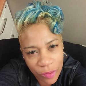 Meet your Posher, Joann